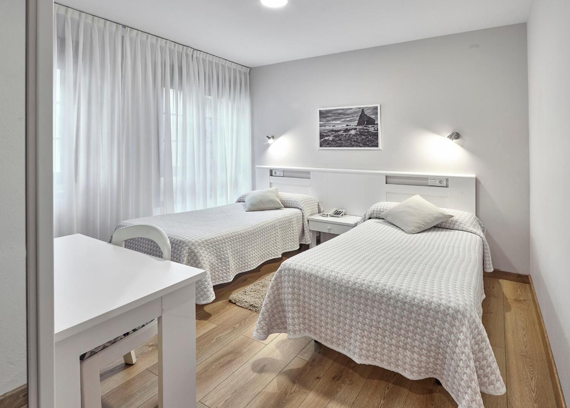 Hotel Rico Луарка Екстер'єр фото